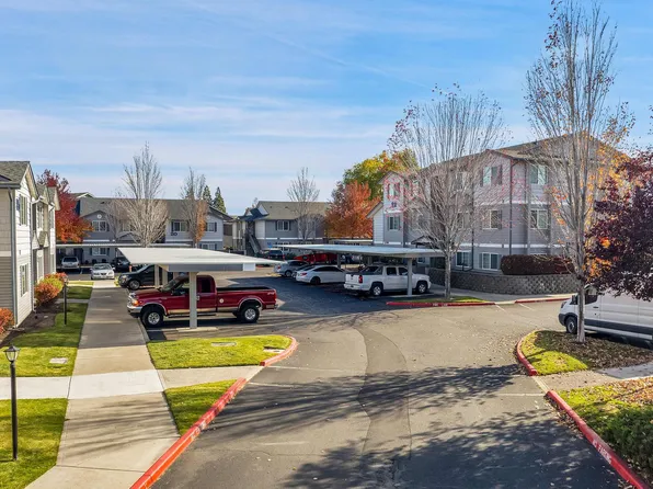 1,2,3-bedroom apartment homes close to everything!