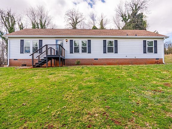 2nd image of 426 S Main St