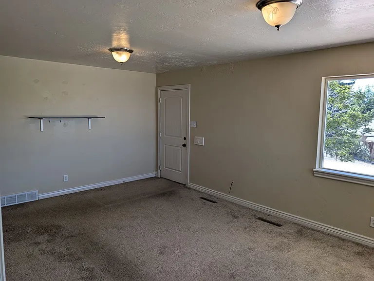 71 E Girard Ave — Photo 10