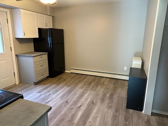 2nd image of 244 Grant Ave