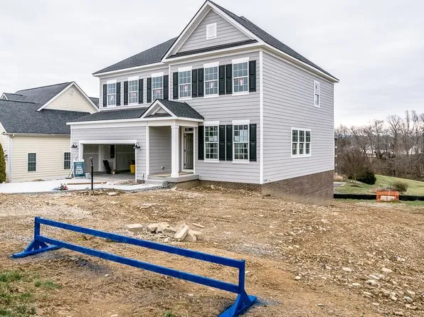 187 Windsor Dr, Fishersville, VA 22939