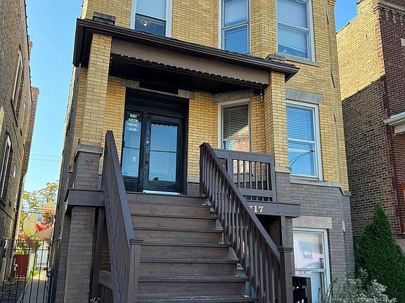 2nd image of 2717 W Belmont Ave