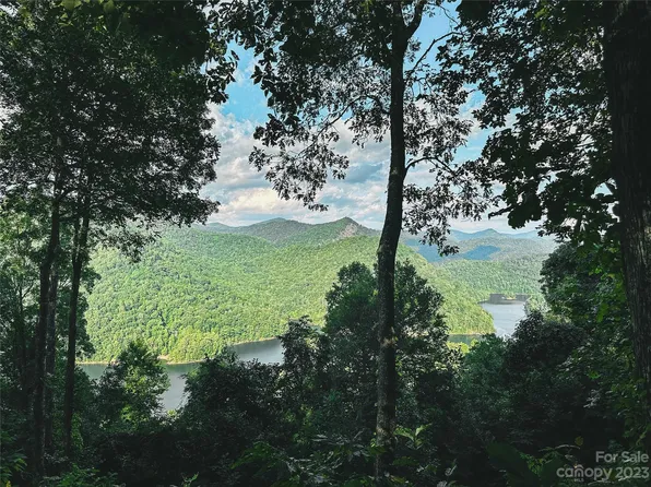 0 Crossvine Dr, Tuckasegee, NC 28783