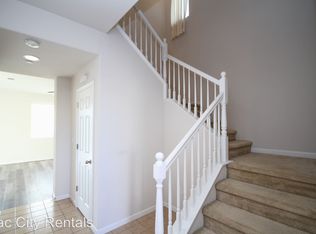 8256 Crystal Walk Cir, Elk Grove, CA 95758
