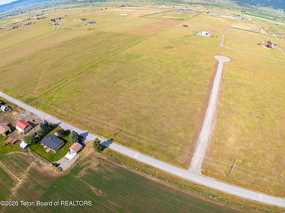 3rd image of 5 Buffalo H Ranch Rd