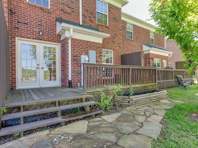 1823 Brentwood Pointe #1823 — Photo 8