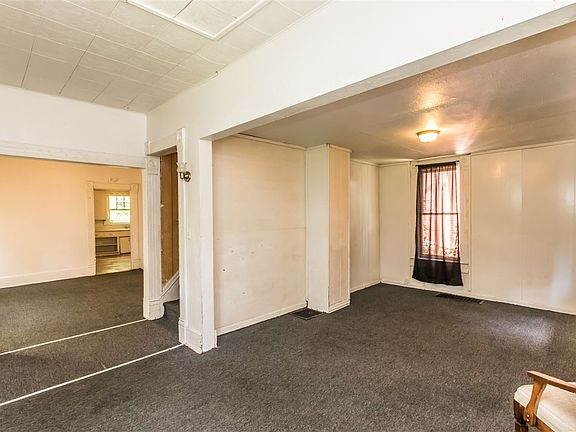 4th image of 1835 N California Ave