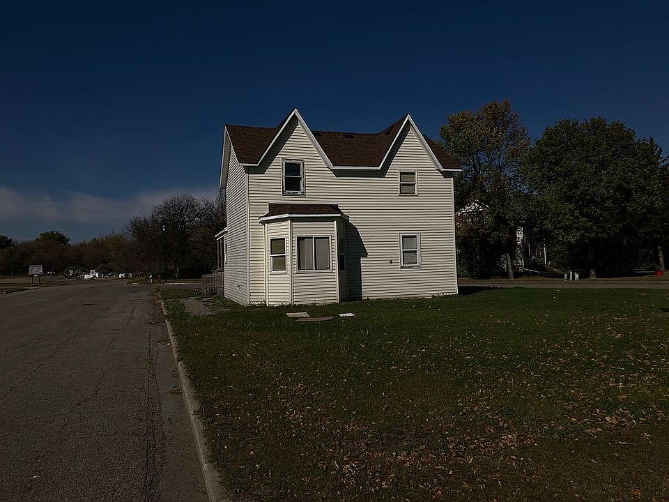 (Facing North) 