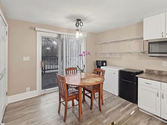 4th image of 605 Ethel Rd