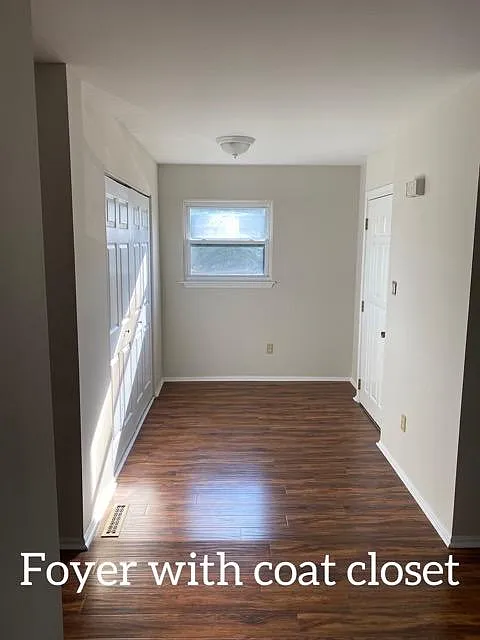 3 bed, $2,400 — Photo 3
