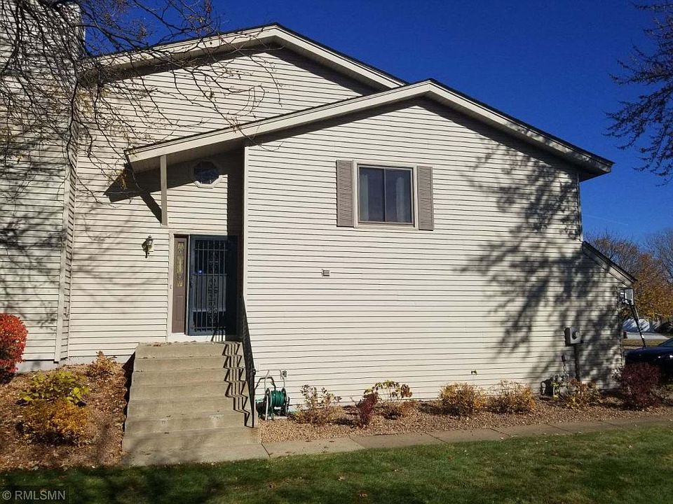 1st image of 6559 Chamberlain Cir