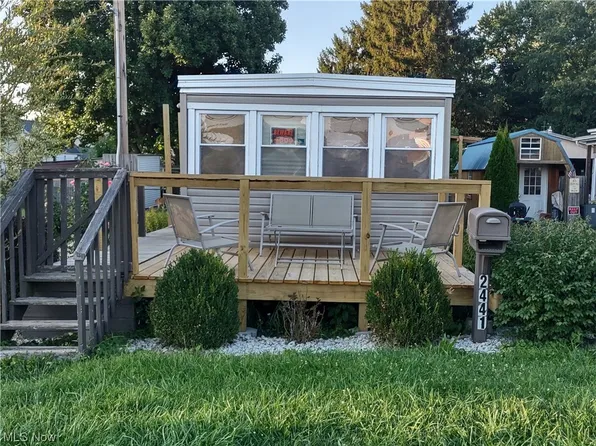 2441 30th St NE, Canton, OH 44705
