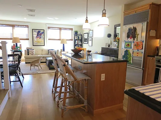 Rented by Compass | media 46