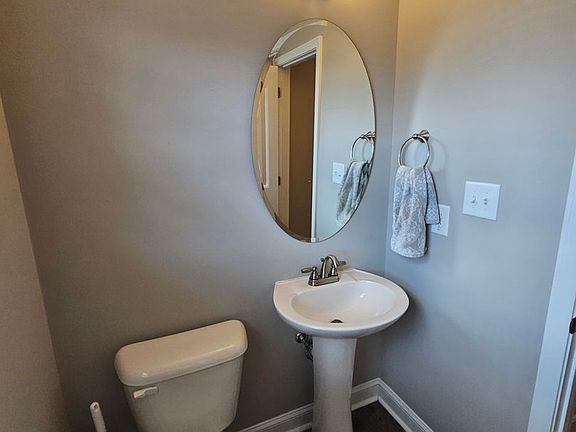 5th image of 1161 Yellowwood Dr