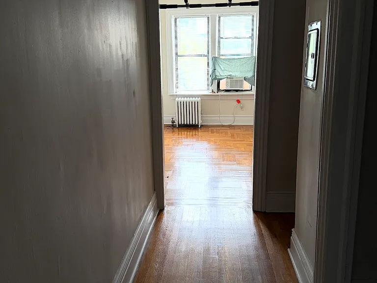 5 Laidlaw Ave #201 — Photo 7