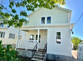 8 Evagrod St, Bridgewater, NJ 08807