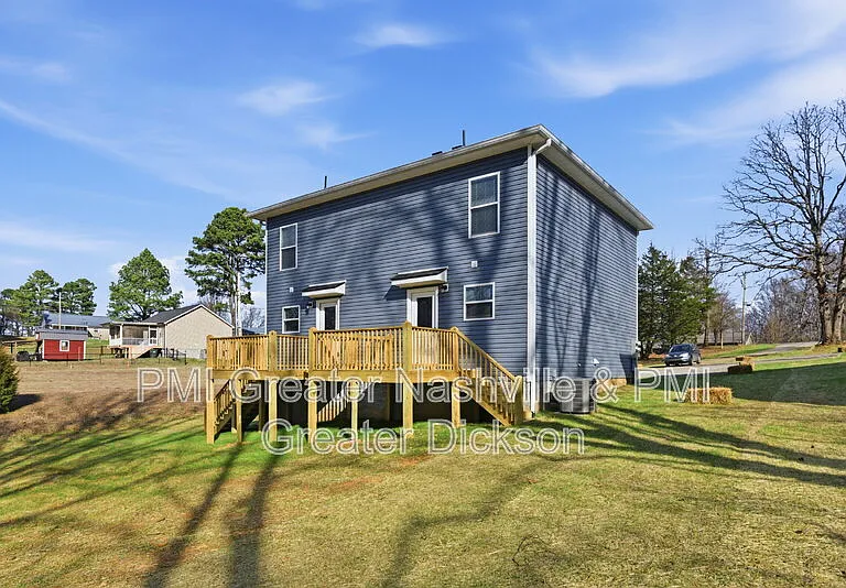 118 Saw Mill Rd #B — Photo 8