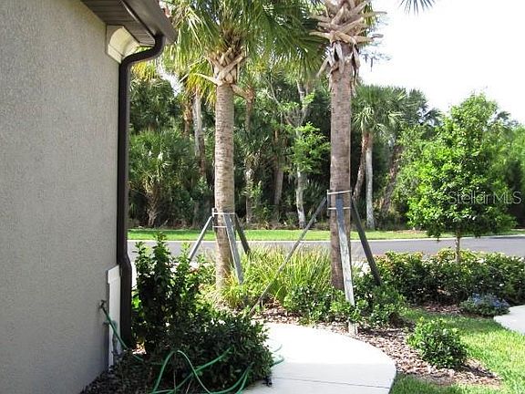4th image of 383 Casalino Dr