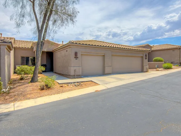 3805 N Forest Park Dr #116 — Photo 1