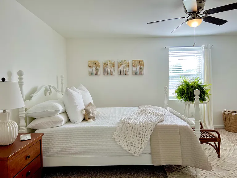 107 Riverview Dr #G1 — Photo 16
