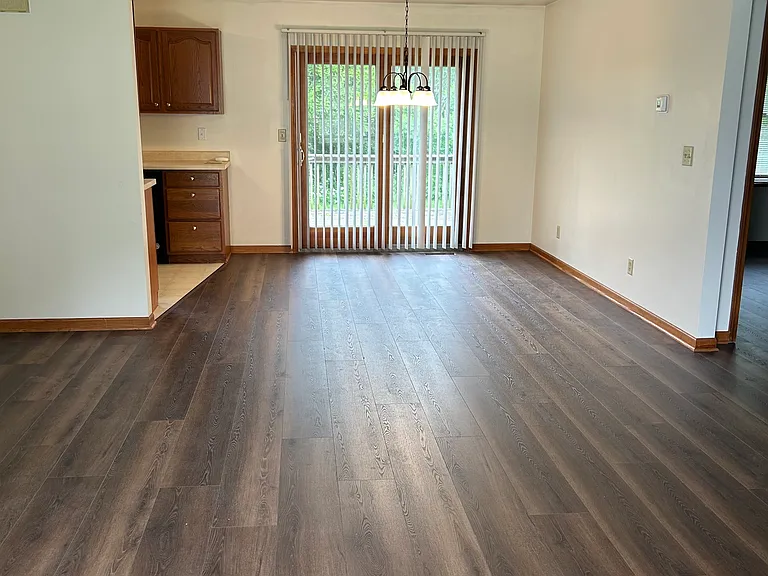 726-732 8th Pl SW — Photo 3