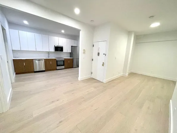 334 E 9th St #7, New York, NY 10003