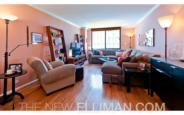 Sold by Douglas Elliman | media 25