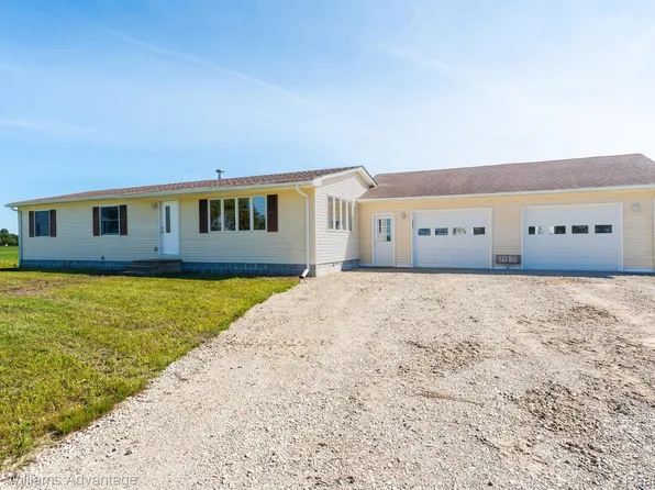 1014 Lathrop Rd, Allenton, MI 48002