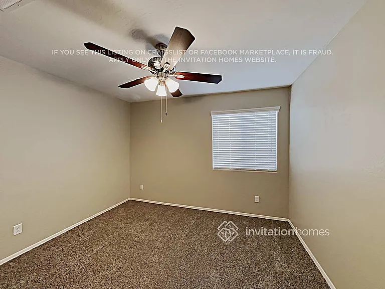 32634 N Cherry Creek Rd — Photo 10