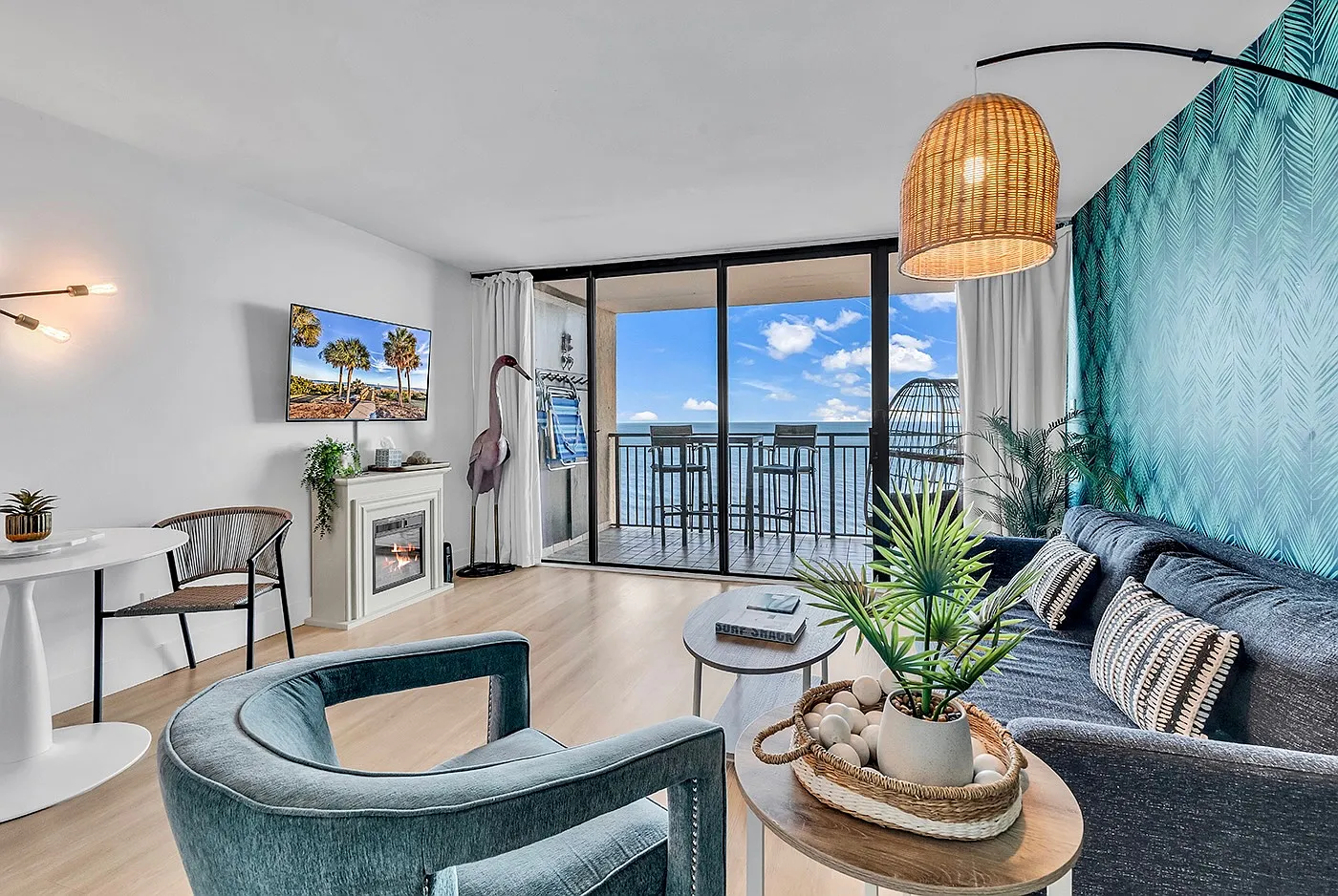 1 bed, 710 sqft, $2,275 — Photo 2