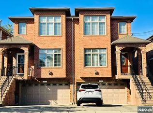 229B E Columbia Ave, Palisades Park, NJ 07650