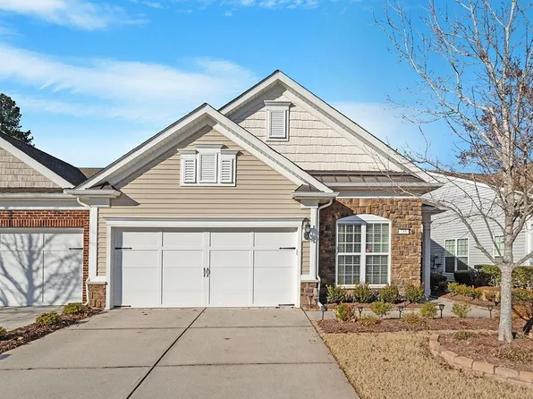 755 Finnbar Dr, Cary, NC 27519