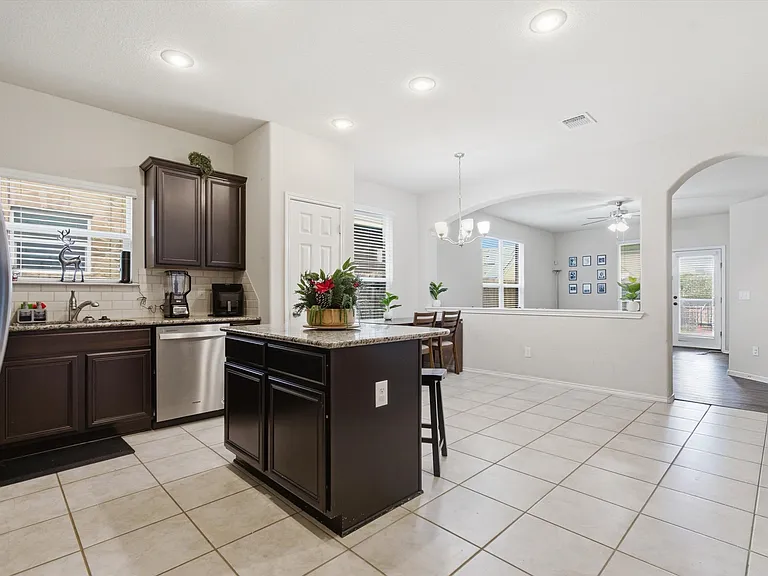 3313 Parkmill Dr — Photo 15