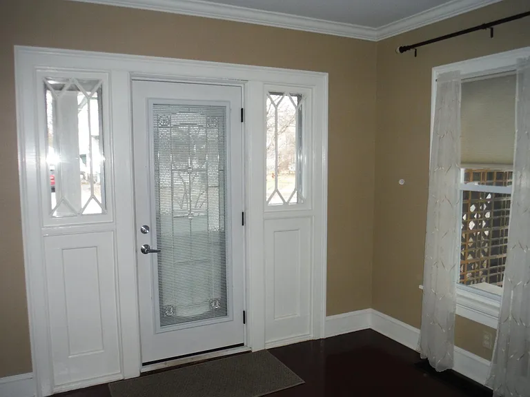 220 Ridge St #1 — Photo 2
