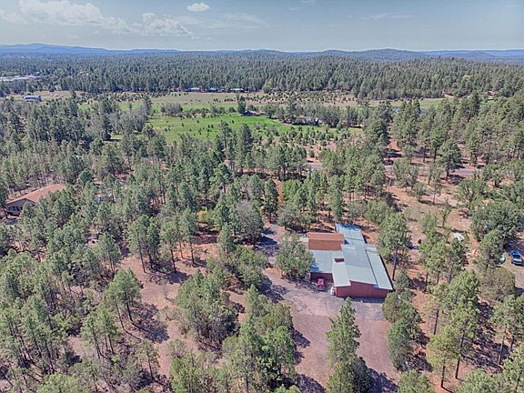 2nd image of 6366 Wagon Wheel Ln