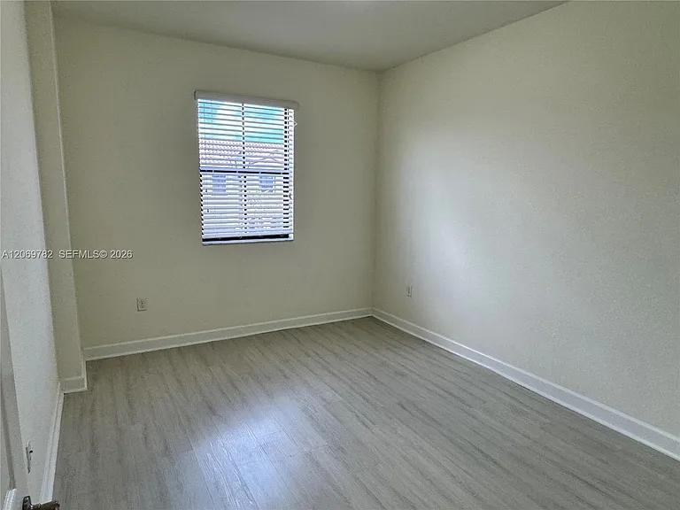 11424 SW 252nd St — Photo 22
