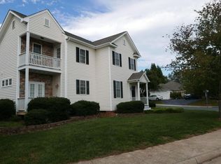 3015 Morewood Ln, Charlottesville, VA 22901