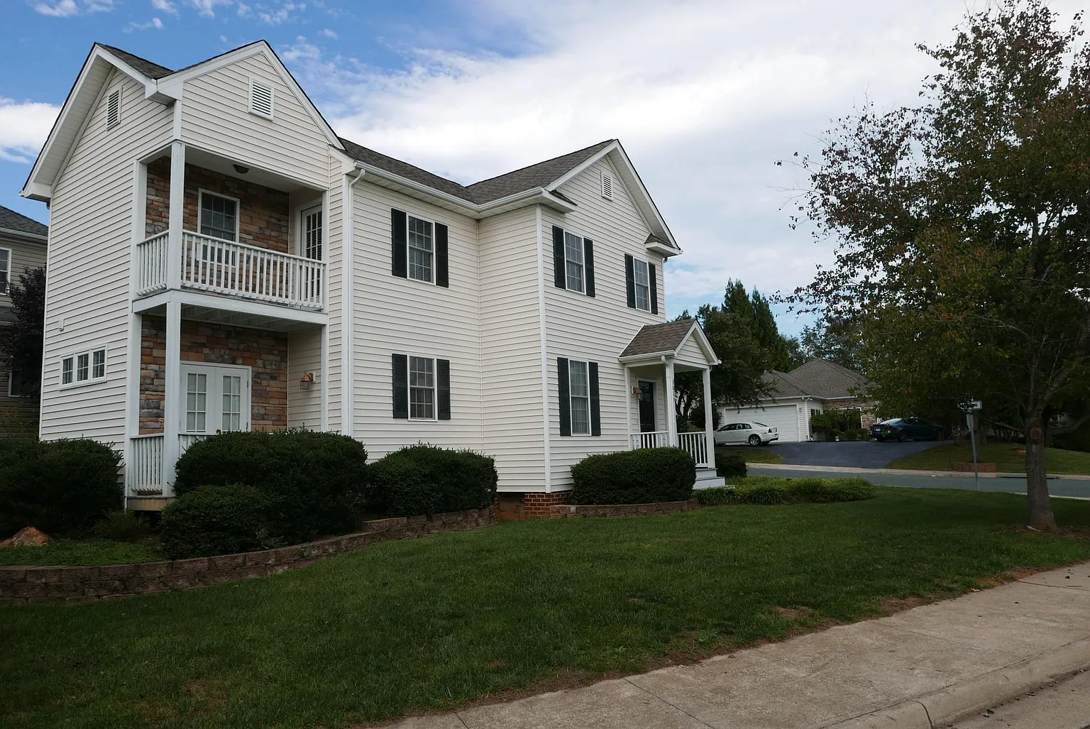 3015 Morewood Ln photo 1
