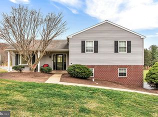 410 Bellevue Rd, Red Lion, PA 17356