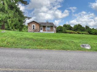 817 Hamilton Rd, Blountville, TN 37617
