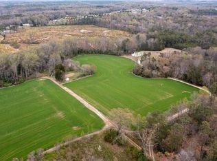 2316 Kino Rd, Tappahannock, VA 22560