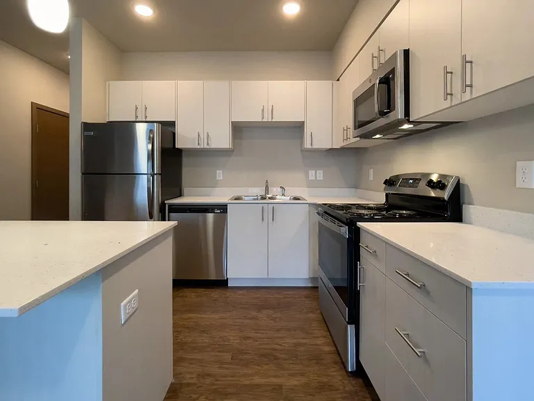 Deer Haven Apartments — Photo 23