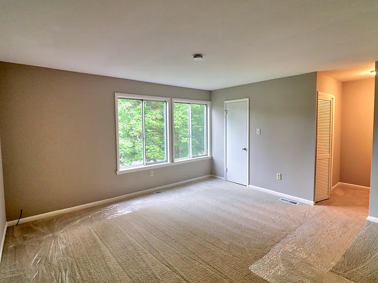 449 Colonial Ridge Ln — Photo 12