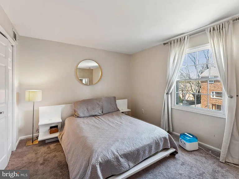 5805 Torington Dr #843 — Photo 29