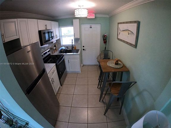 2nd image of 6101 Rodman St APT 2