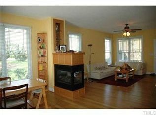 202 Charleston Ln, Chapel Hill, NC 27517