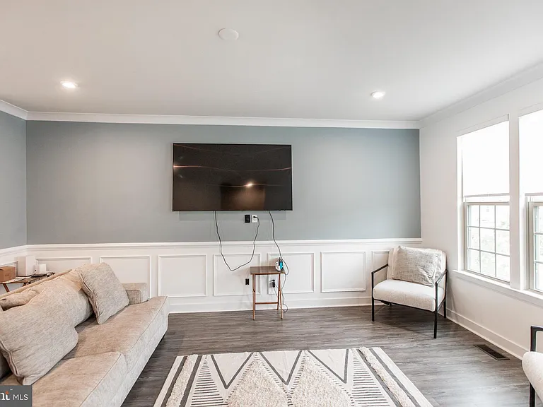 18105 Red Cedar Rd — Photo 20
