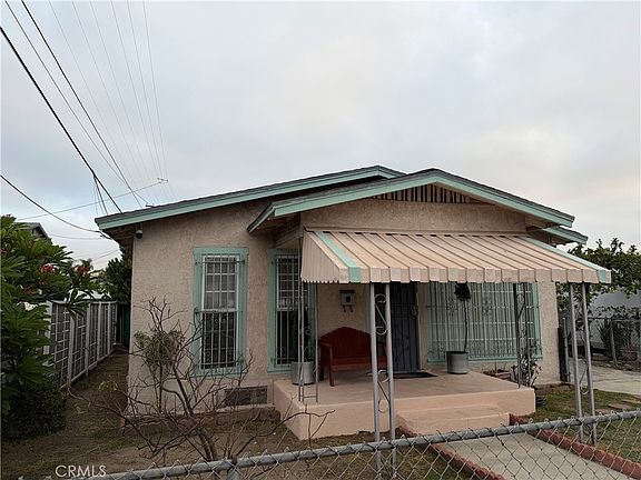 3rd image of 611 W 65th St