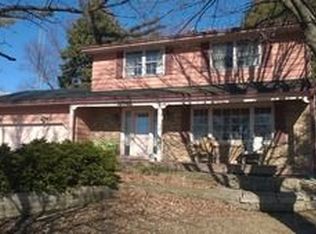 37061 N Lake Shore Dr, Lake Villa, IL 60046