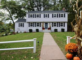 226 Ludlow Rd, Manchester, CT 06040